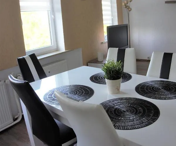 Trautesheim - Parkplatz Gratis * Ilmenau